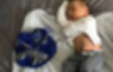Duh, Bayi Ini Tidak Boleh Dipotong Tali Pusarnya Oleh Ibu Kandungnya Sendiri