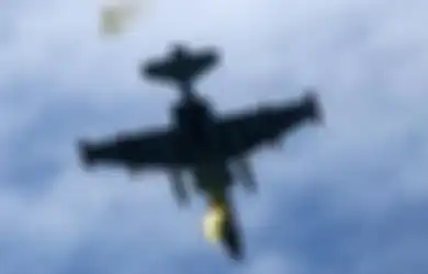 Selamat Meski Pesawatnya Ditembak Jatuh, Pilot Rusia Ini Malah Ledakkan Diri dengan Granat
