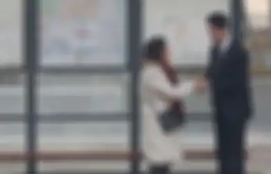 (Video) Mengharukan! Pemuda di Korea Selatan Ini Dapat Banyak Bantuan Saat Akan Menghadiri Wawancara Kerja Pertamanya