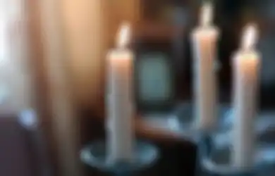 Sebelum Ada Listrik, Lilin Seperti Inilah yang Memberikan Penerangan pada Zaman Dulu