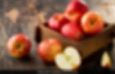 Siapa Sangka, 7 Buah di Sekitar Anda Ini Ternyata Bisa Jadi Buah yang Beracun, Apa Saja Ya?