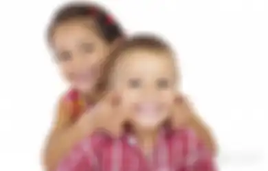 3 Langkah Kembangkan Sikap Humoris yang Punya Banyak Manfaat Bagi Anak