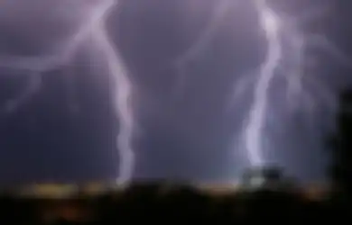 Petir Terganas di Dunia Ada di Indonesia Lo! Ini Dia Lokasinya