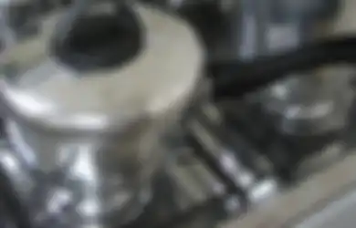 Bekas Hangus Pada Peralatan Masak