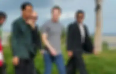 Kisah Kaos Oblong Mark Zuckerberg