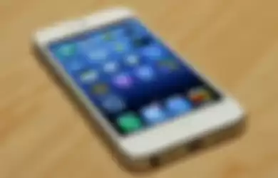Sebuah iPhone 5 Meledak, dan Melukai Mata Pemiliknya