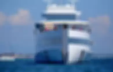 (Foto) Yacht Mewah Almarhum Steve Jobs Terlihat Sedang Berlabuh