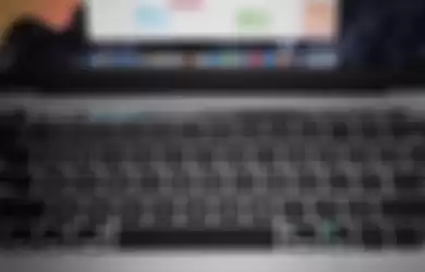 macOS Sierra Kuak Fitur Touchpad OLED & Touch ID di MacBook Pro Baru