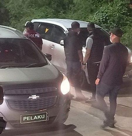 Lirik Lagu dan Chord Gitar 'Stand Up for Love' - Destiny's ...