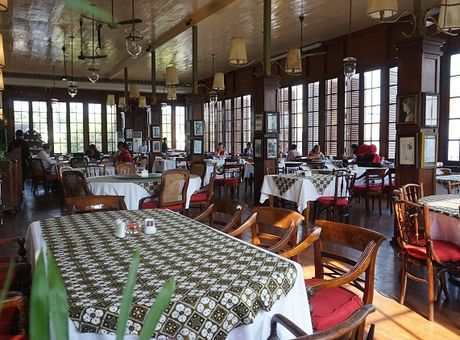 Cafe Batavia At Kota Tua Jakarta A Gorgeous Looking Restaurant With A Glimpse Of History Page All Kitchenesia