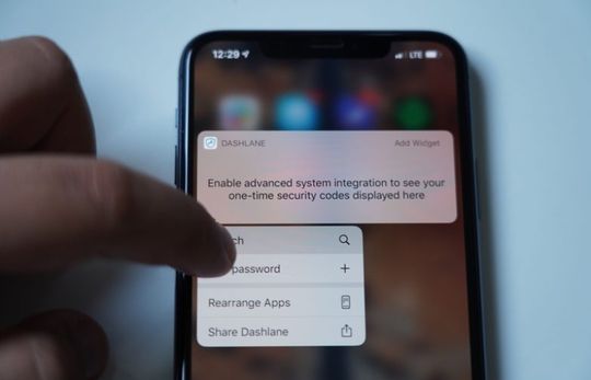 Contoh Haptic Touch