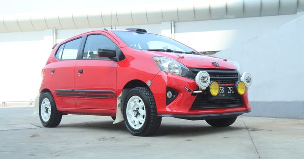 Toyota Agya Rally Look Ini Korbankan Jok Belakang Demi 
