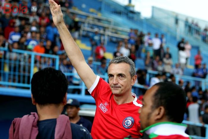 Pelatih Arema FC, Milomir Šešlija.