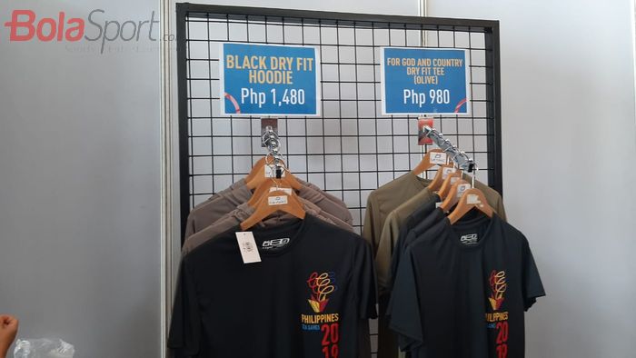 Souvenir SEA Games 2019 yang dijual di WTC, Manila, Filipina.