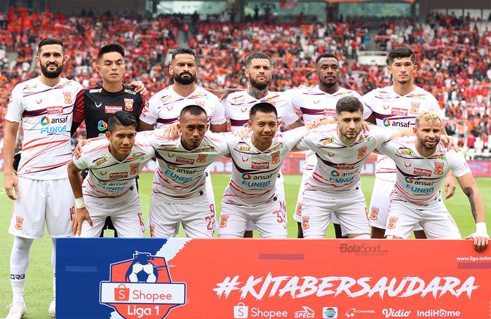 Skuad Borneo FC saat dijamu Persija Jakarta di Stadion Gelora Bung Karno, Jakarta (1/3/2020)