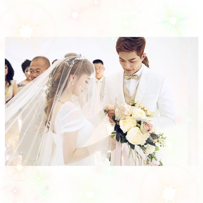 Pernikahan Lee Jong Hoon dan Moa