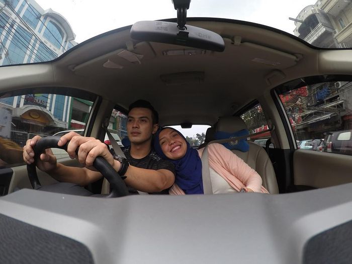 

Temmy dengan sang istri