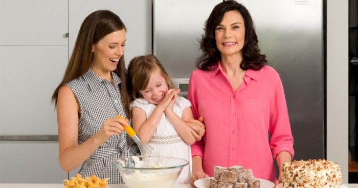 

Wajah nenek 70 tahun ini masih tetap mempesona