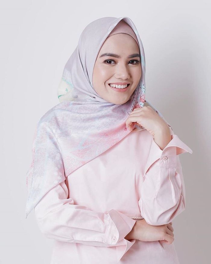 herviza novianti, mantan pacar arditya dika