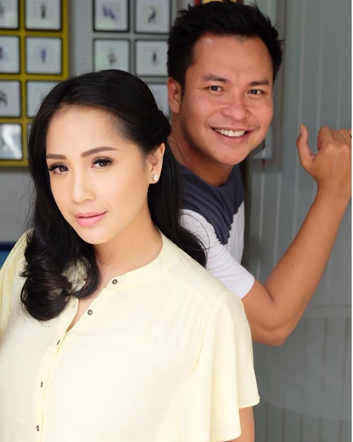 Intip Tips No Makeup Makeup Dari Mua Langganan Nagita Slavina Dan Dian Sastro Ryan Ogilvy Intip Tips No Makeup Makeup Dari Mua Langganan Nagita Slavina Dan Dian Sastro Ryan Ogilvy