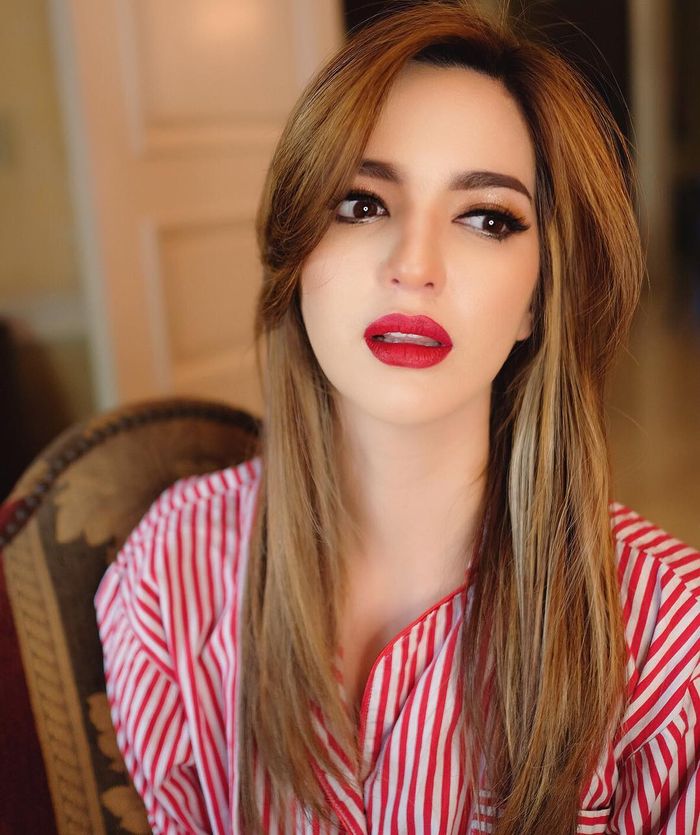 Makeup Lipstik Merah Saubhaya Makeup Makeup Lipstik Merah Saubhaya Makeup