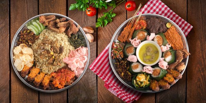 Menu Spesial Nasi Padang Berjamaah