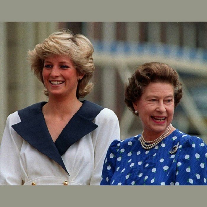 Putri Diana dan Ratu Elizabeth II