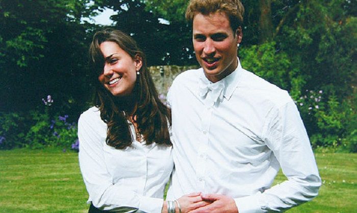 Kate dan Pangeran William lulus 