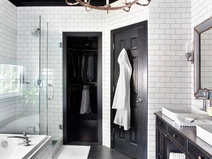 pintu kamar mandi | dok. enddir.com