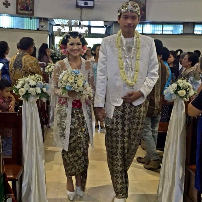 Haru Duduk Di Pelaminan Tanpa Pasangan Perempuan Ini Tuliskan Faktanya Beberapa Tahun Kemudian Semua Halaman Nakita