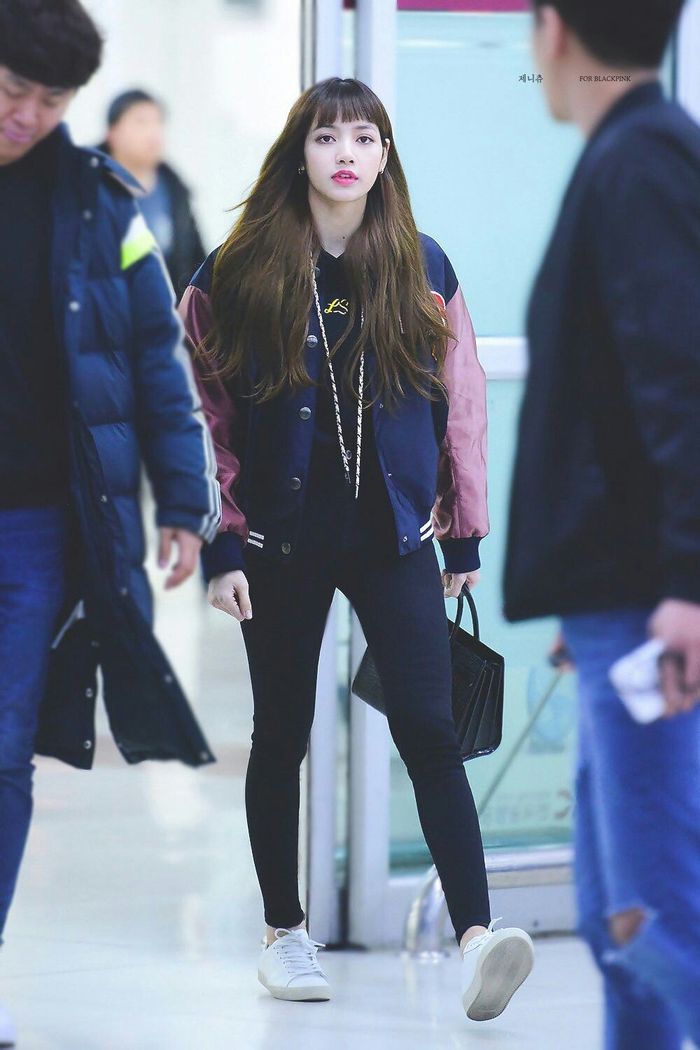 lisa blackpink