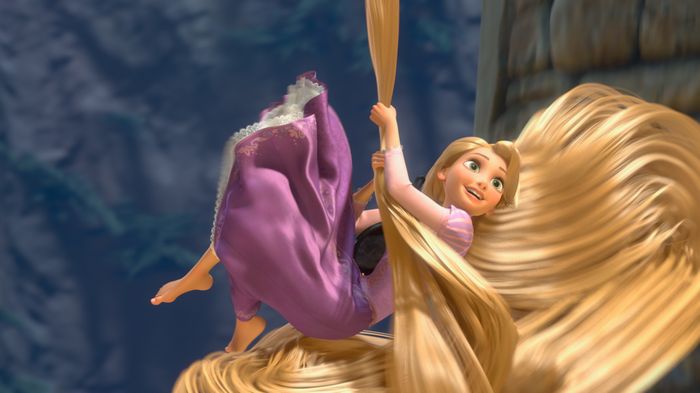 Panjang rambut Rapunzel mencapai 21 meter.