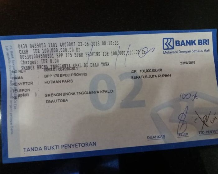 Hotman Paris bantu korban tenggelamnya kapal di Danau Toba dari segi finansial