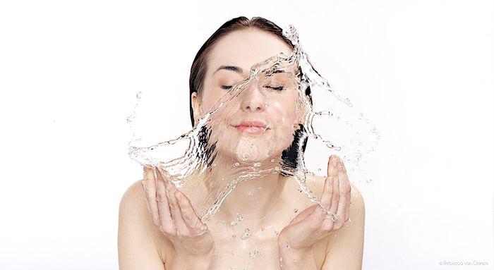 5 Manfaat Air Dingin untuk Kecantikan Perempuan  Rambut 