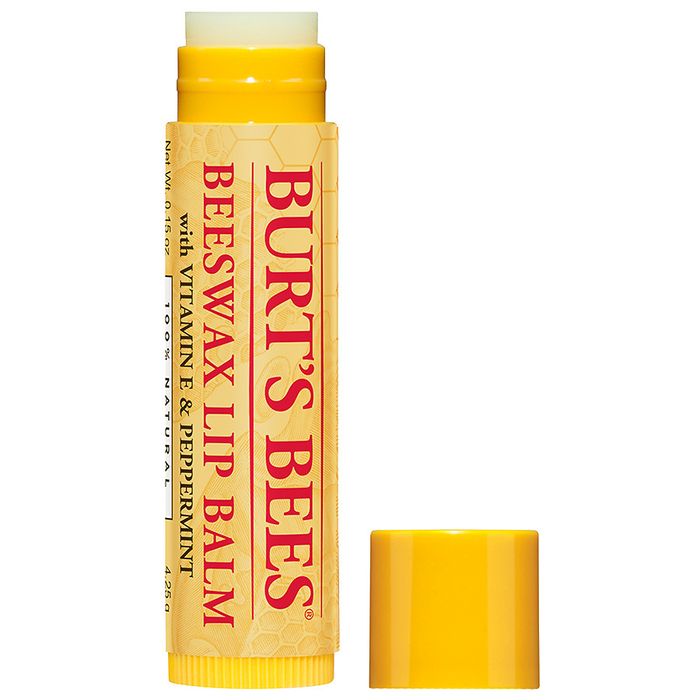 7 Lip Balm Mengandung SPF yang Wajib Dipakai Saat Cuaca Panas CewekBanget