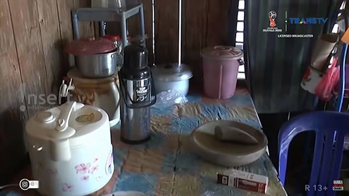 Peralatan Masak di Rumah Zohri
