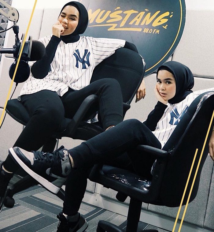 style baju baseball hijab