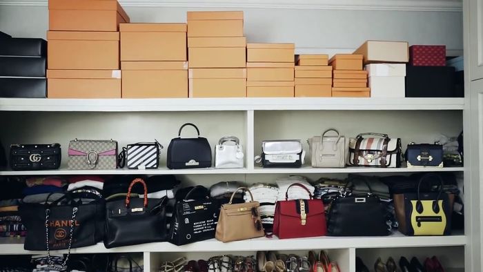 Rumah <a href='https://bangka.tribunnews.com/tag/luna-maya' title='Luna&nbsp;Maya'>Luna&nbsp;Maya</a> – Walking Closet