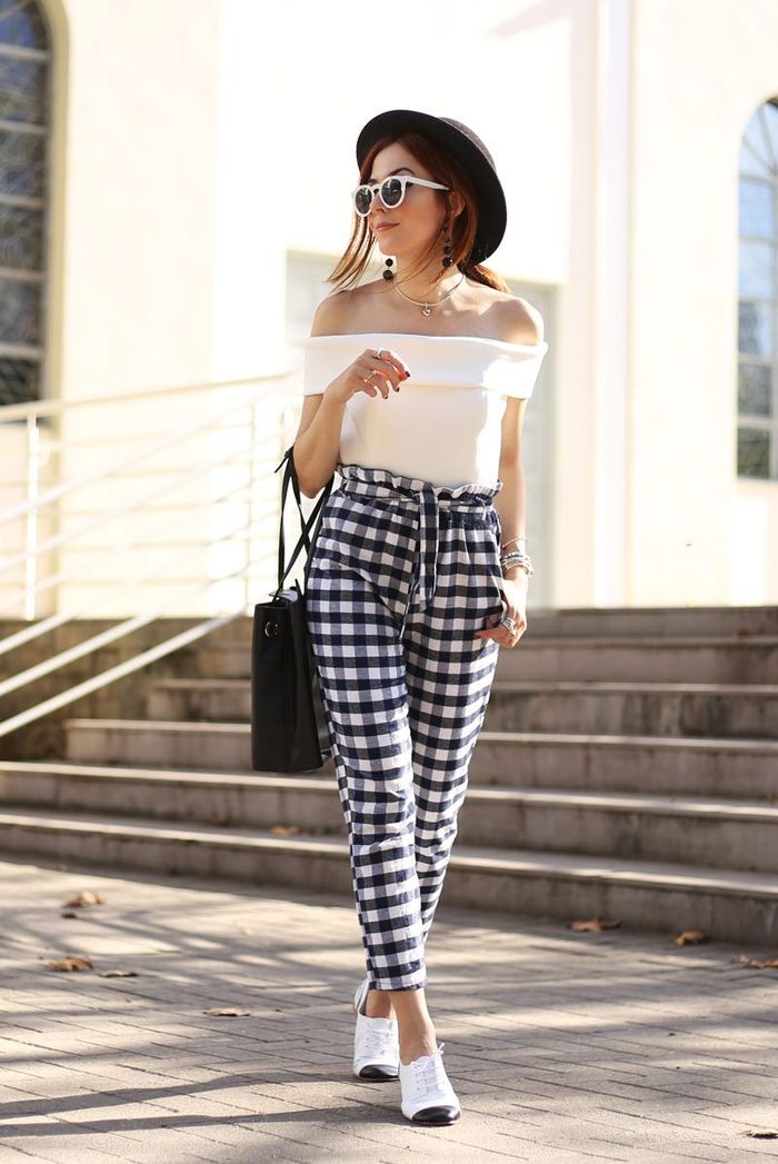 Inspirasi Fashion Gingham yang Cocok 
