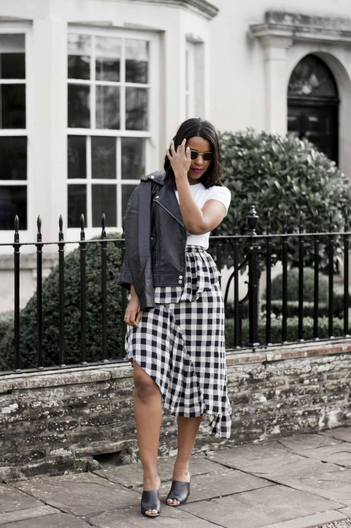 Inspirasi Fashion Gingham Yang Cocok Dipakai Saat Sehari Hari Semua Halaman Cewekbanget Inspirasi Fashion Gingham Yang Cocok Dipakai Saat Sehari Hari Semua Halaman Cewekbanget