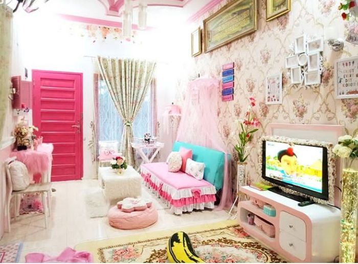 Download Rumah Barbie Warna Pink PNG
