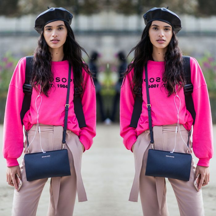 Topi beret bikin penampilan kasual jadi enggak monoton
