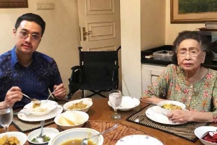 Richard Muljadi diketahui sebagai salah satu dari cucu konglomerat Kartini Muljadi.