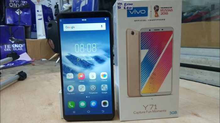 Ponsel Vivo Y71