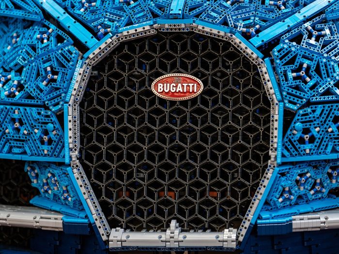 Keren! Mobil Ini Dibuat dari Susunan Balok Lego dan Bisa Dikendarai! Bobo