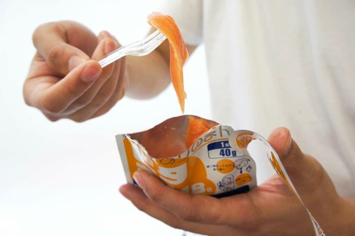 Bentuk sashimi sachet salmon