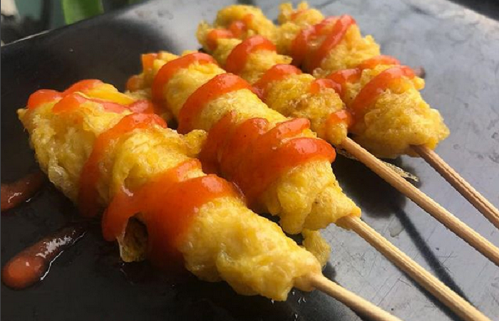 Rolled egg, generation 90's childhood snack are coming back.