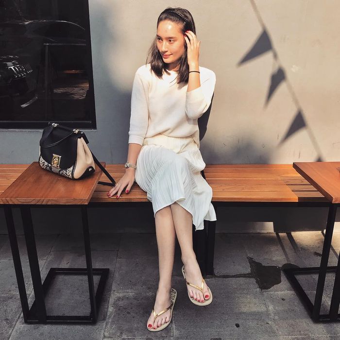 Contek Yuk Penampilan Tatjana Saphira Dengan Gaya Feminin Cocok Nih Buat Outfit Weekendmu Contek Yuk Penampilan Tatjana Saphira Dengan Gaya Feminin Cocok Nih Buat Outfit Weekendmu