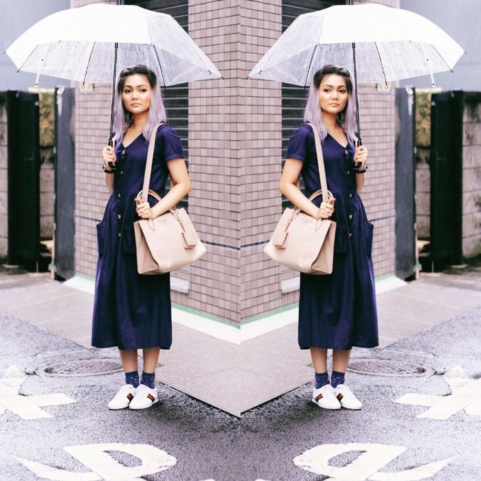 Rina Nose kenakan midi dress nuansa ungu