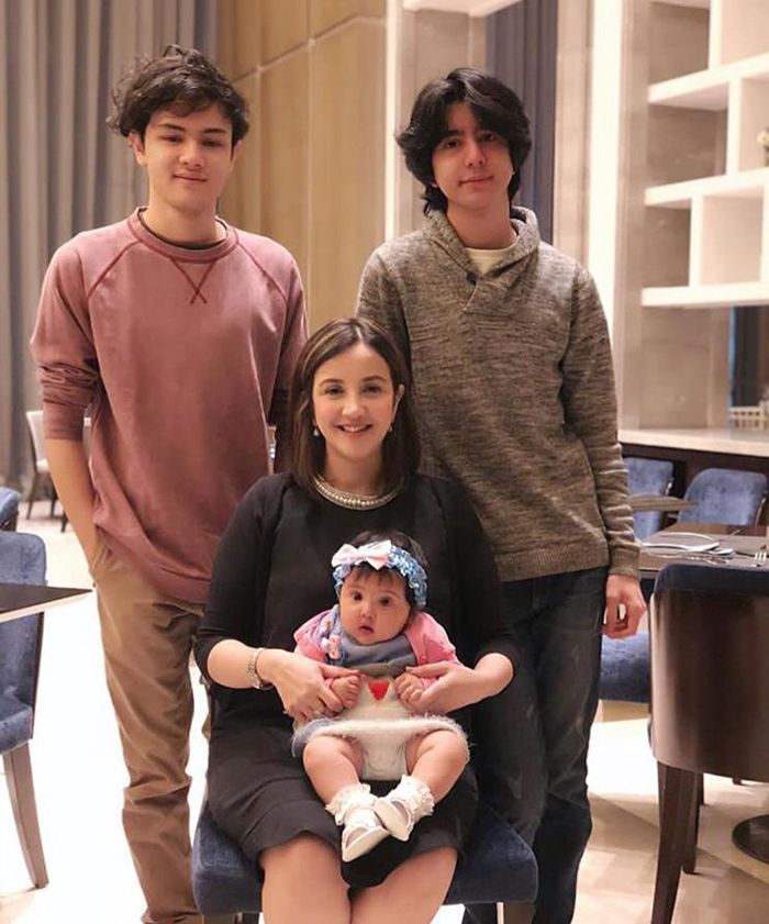 Andi Soraya dan Anak-Anaknya